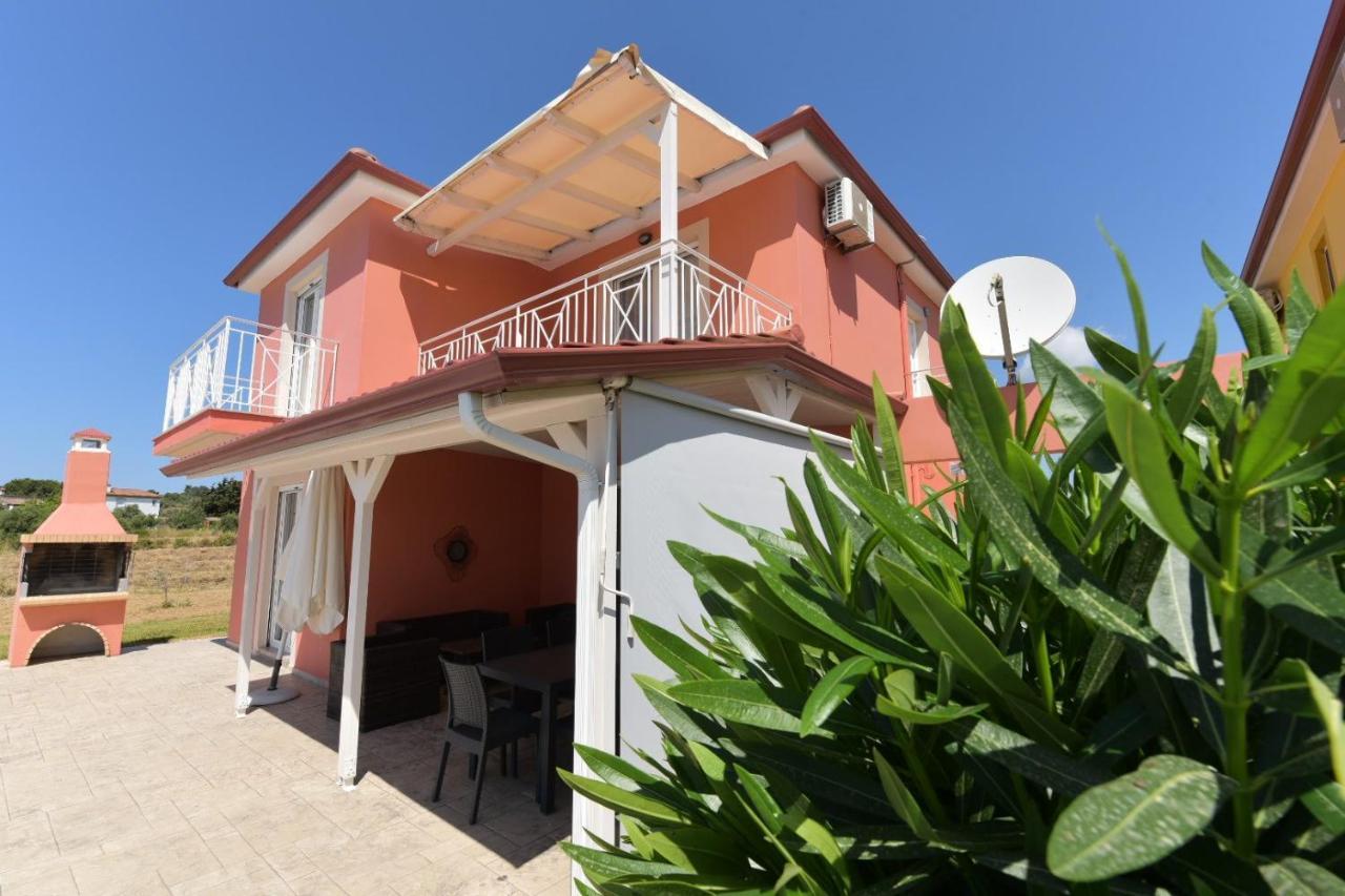 Iridia Resort Villas Foiniki Exterior photo